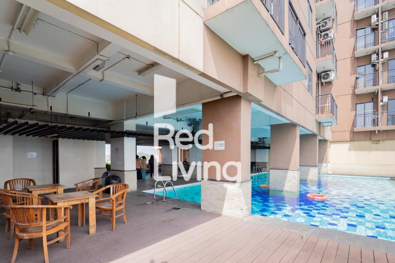 Hotel Redliving Tamansari Panoramic - Anwar